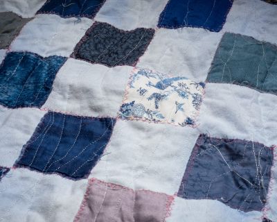 The Skein Her Very Skin